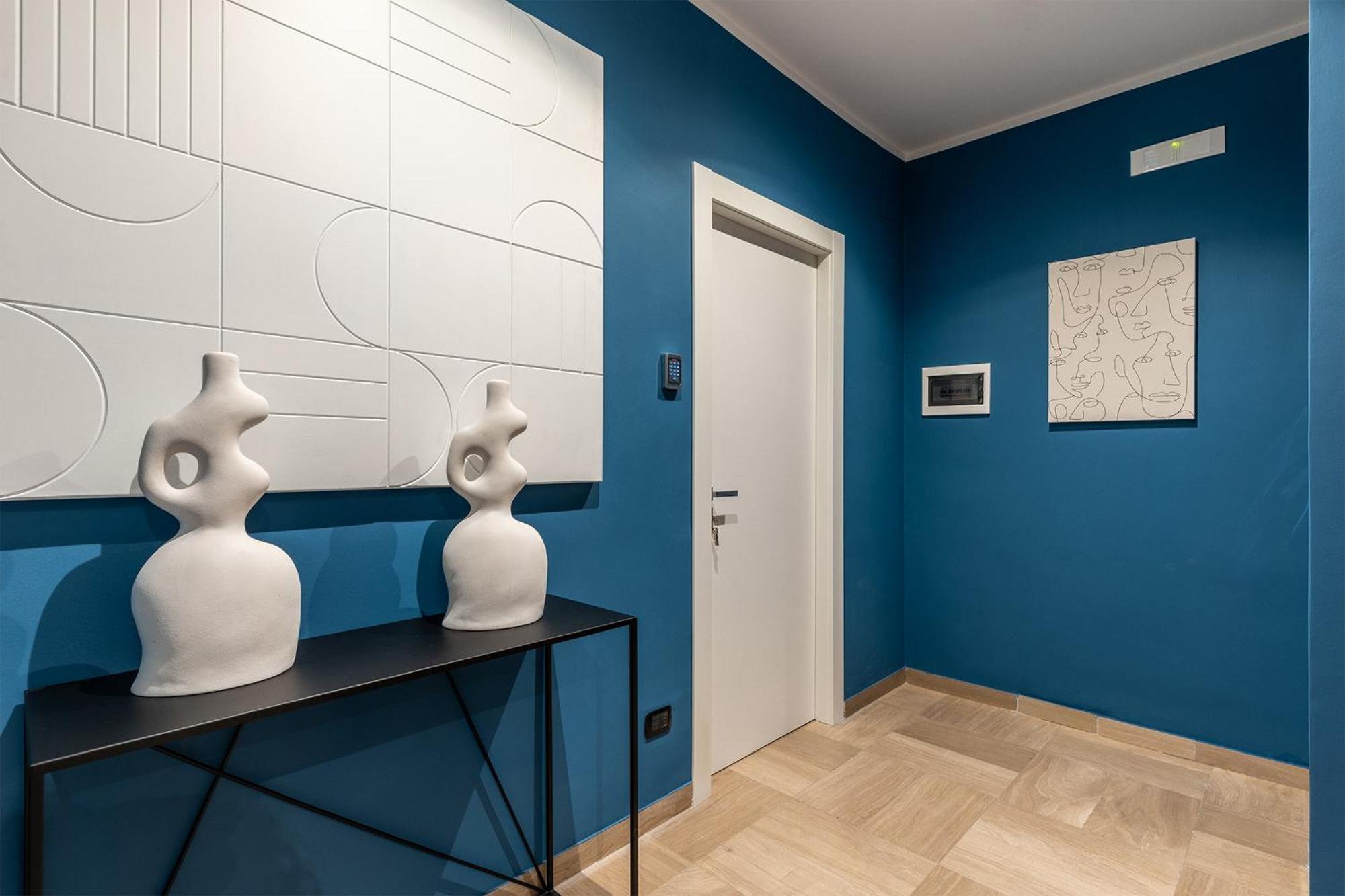 Fourooms - Bari Principe Amedeo Bagian luar foto
